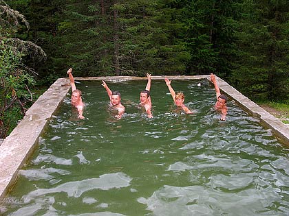 Hoito-Gol hot springs